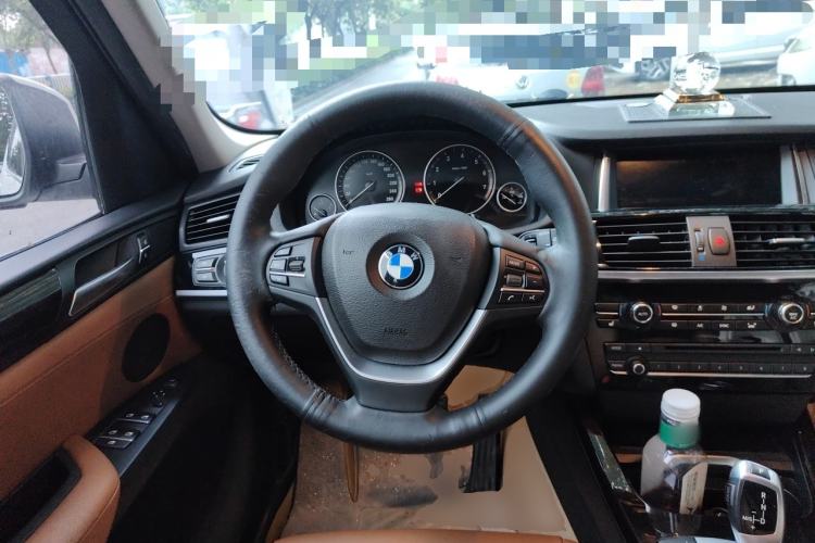 Used BMW X3 2014 xDrive20i X Design Package Steering Wheel