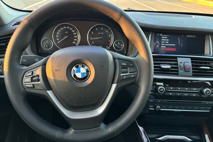 Used BMW X3 2014 xDrive20i X Design Package Steering Wheel