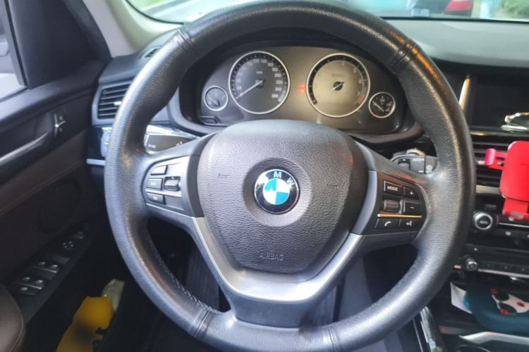 Used BMW X3 2014 xDrive20i X Design Package Steering Wheel
