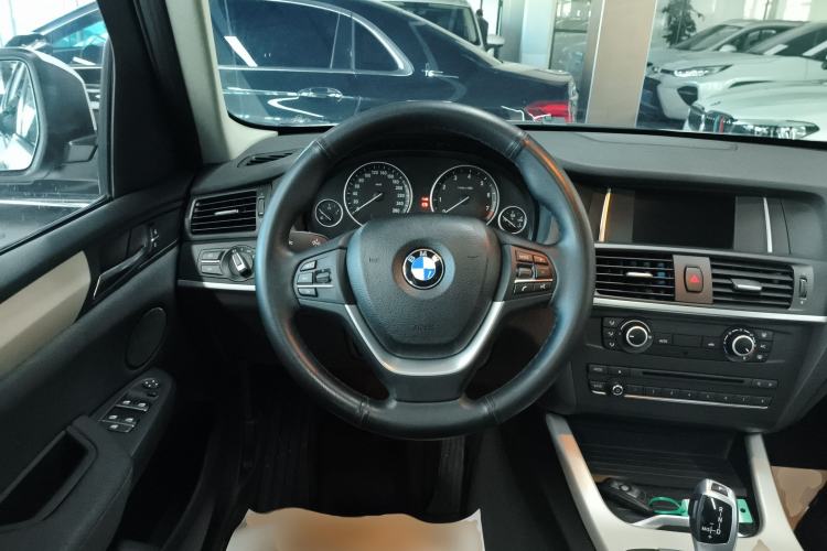 Used BMW X3 2014 xDrive20i Leading Model Steering Wheel