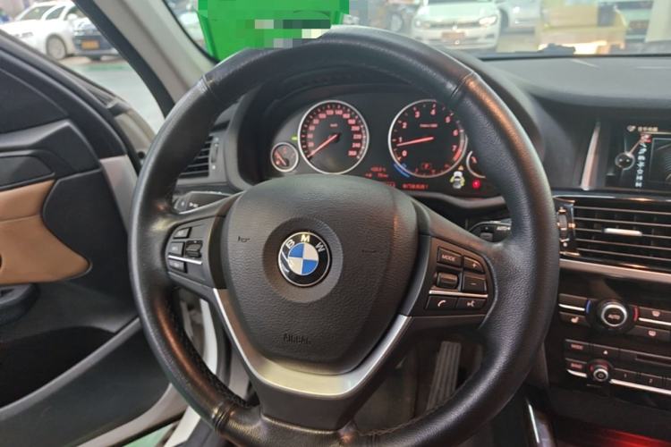 Used BMW X3 2014 xDrive20i X Design Package Steering Wheel
