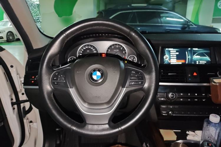 Used BMW X3 2014 xDrive20i X Design Package Steering Wheel