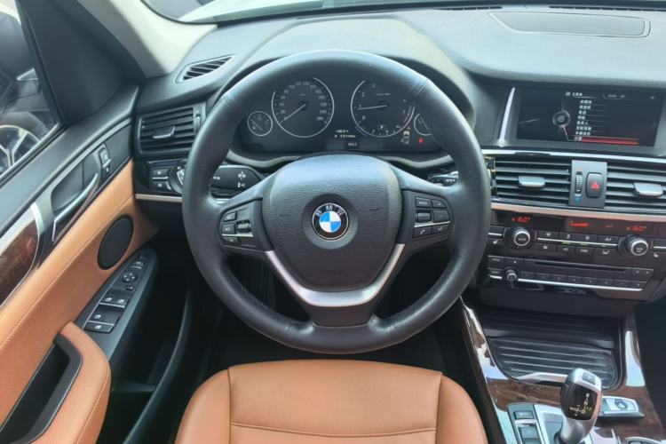Used BMW X3 2014 xDrive20i X Design Package Steering Wheel