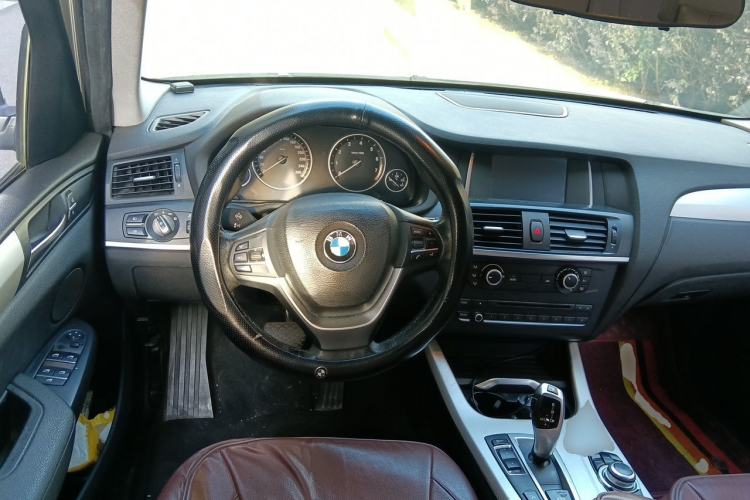 Used BMW X3 2014 xDrive20i Leading Model Steering Wheel
