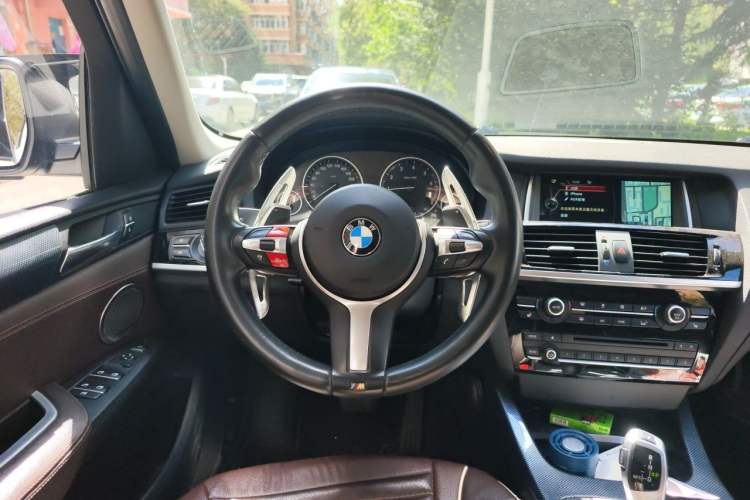 Used BMW X3 2014 xDrive20i X Design Package Steering Wheel