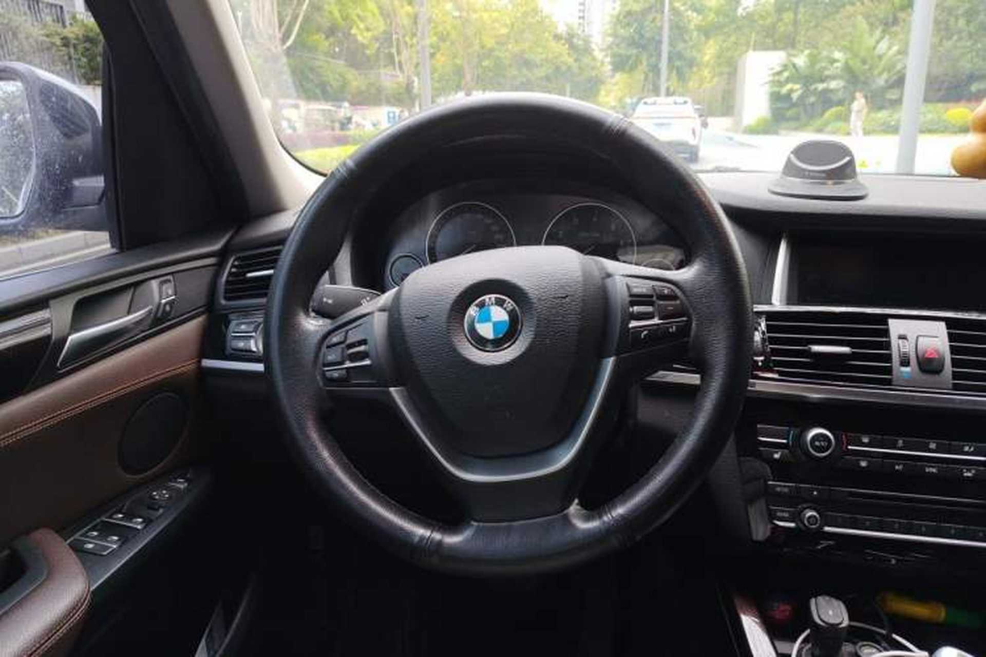 Used BMW X3 2014 xDrive20i X Design Package Steering Wheel