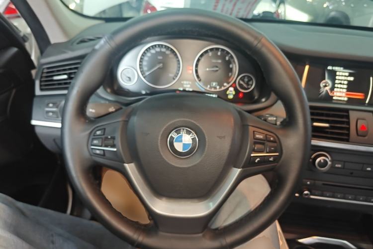 Used BMW X3 2014 xDrive20i Leading Model Steering Wheel