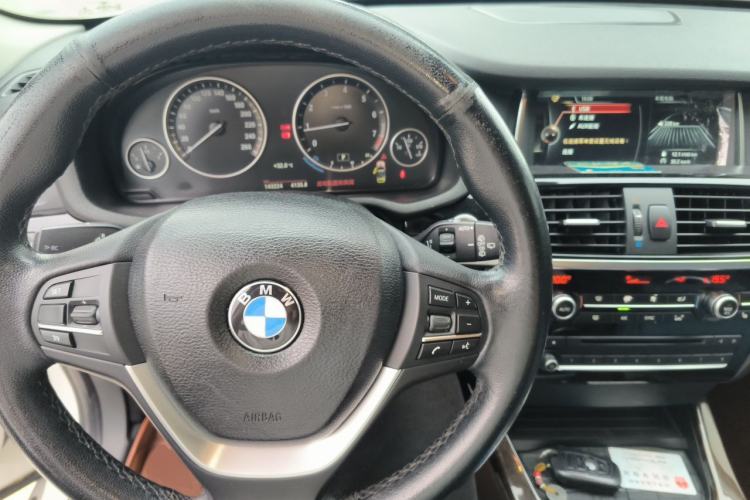 Used BMW X3 2014 xDrive20i X Design Package Steering Wheel