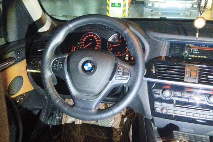 Used BMW X3 2014 xDrive20i X Design Package Steering Wheel