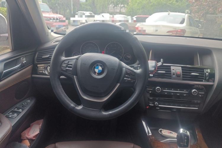 Used BMW X3 2014 xDrive20i X Design Package Steering Wheel