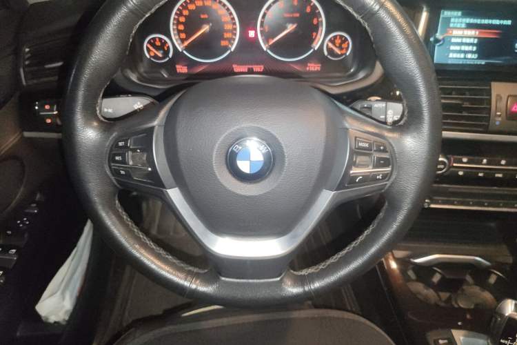 Used BMW X3 2014 xDrive20i X Design Package Steering Wheel
