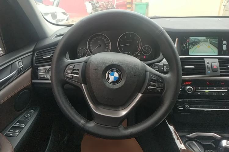 Used BMW X3 2014 xDrive20i X Design Package Steering Wheel