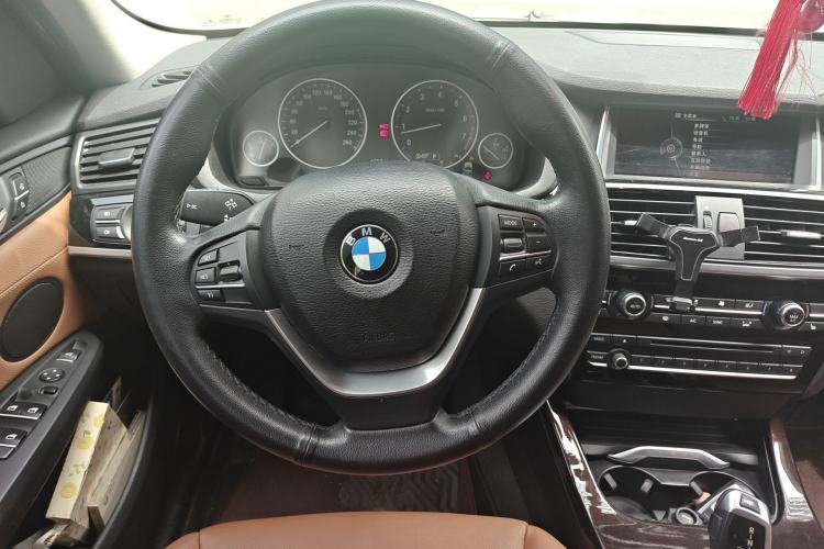 Used BMW X3 2014 xDrive20i X Design Package Steering Wheel