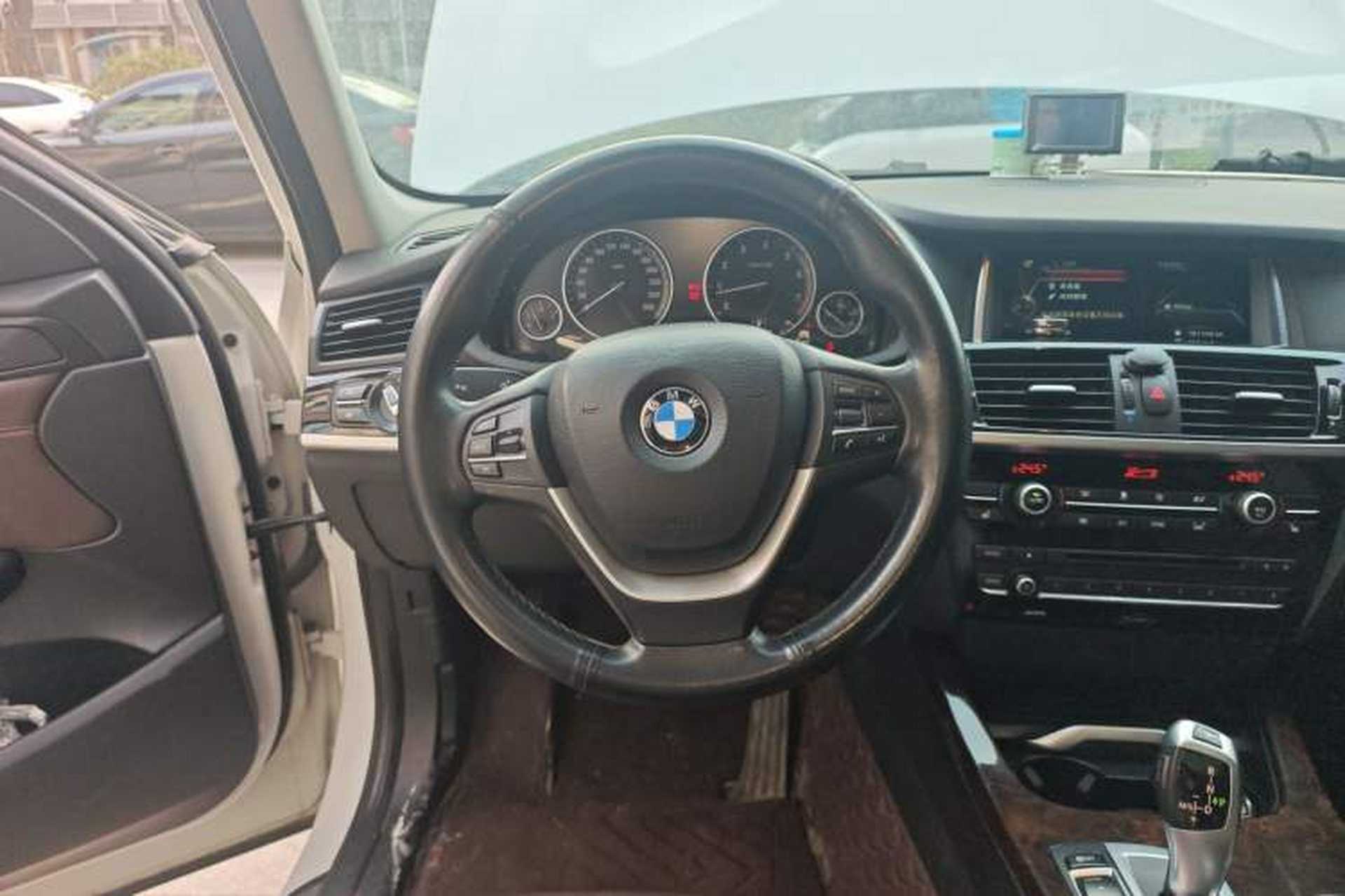 Used BMW X3 2014 xDrive20i X Design Package Steering Wheel