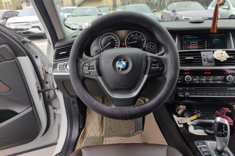 Used BMW X3 2014 xDrive20i X Design Package Steering Wheel