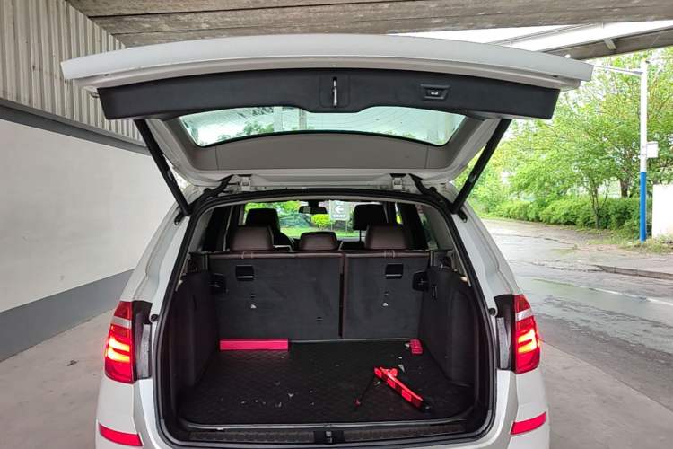 Used BMW X3 2014 xDrive20i X Design Package Trunk