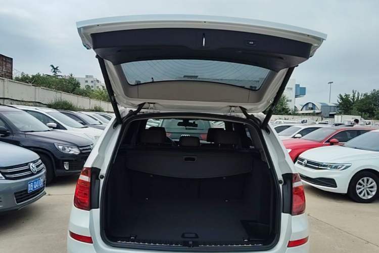 Used BMW X3 2014 xDrive20i X Design Package Trunk