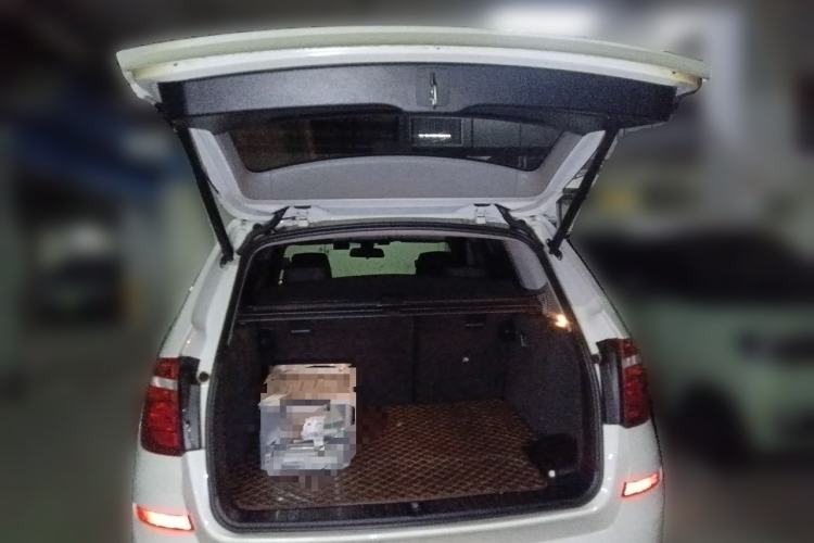 Used BMW X3 2014 xDrive20i Leading Model Trunk