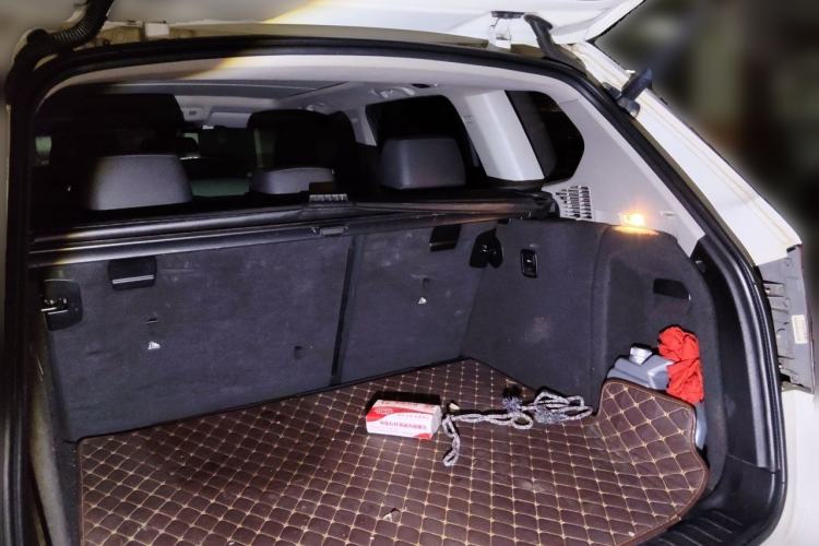 Used BMW X3 2014 xDrive20i Leading Model Trunk