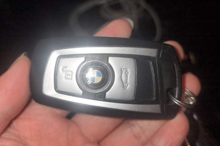 Used BMW X3 2014 xDrive20i X Design Package Vehicle Key
