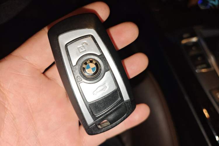 Used BMW X3 2014 xDrive28i X Design Package Vehicle Key
