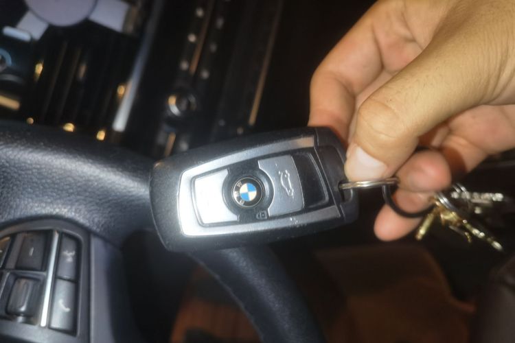 Used BMW X3 2014 xDrive20i X Design Package Vehicle Key