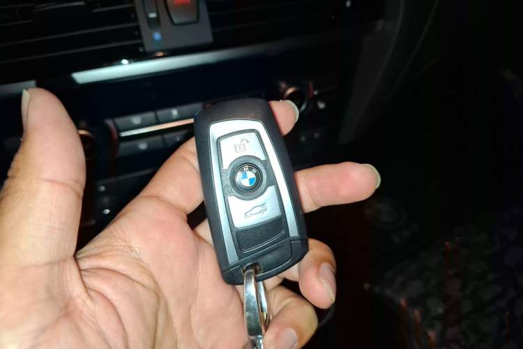 Used BMW X3 2014 xDrive20i X Design Package Vehicle Key