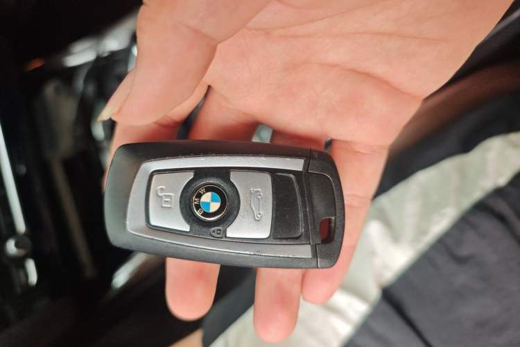 Used BMW X3 2014 xDrive20i X Design Package Vehicle Key