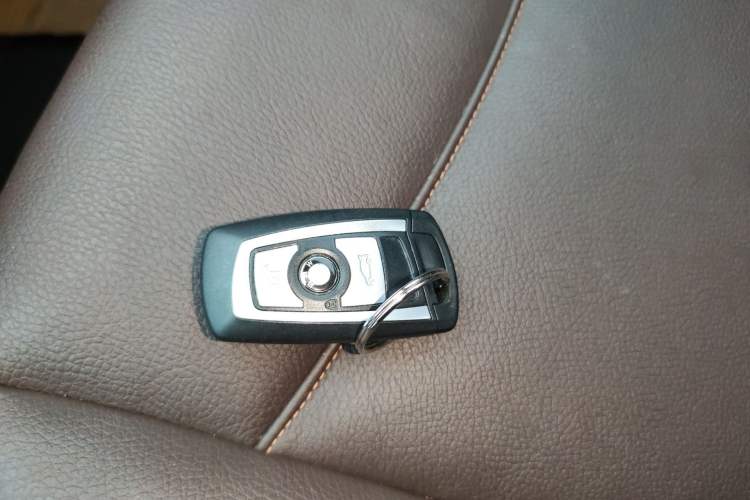 Used BMW X3 2014 xDrive20i X Design Package Vehicle Key
