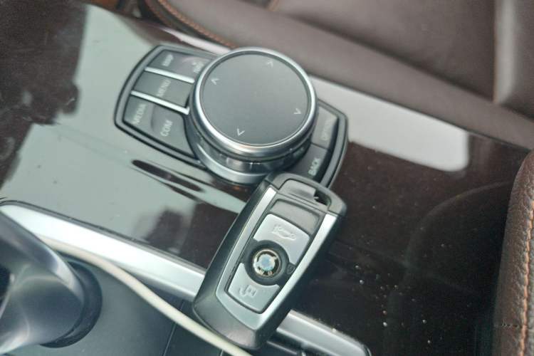 Used BMW X3 2014 xDrive20i X Design Package Vehicle Key