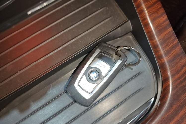 Used BMW X3 2014 xDrive20i X Design Package Vehicle Key