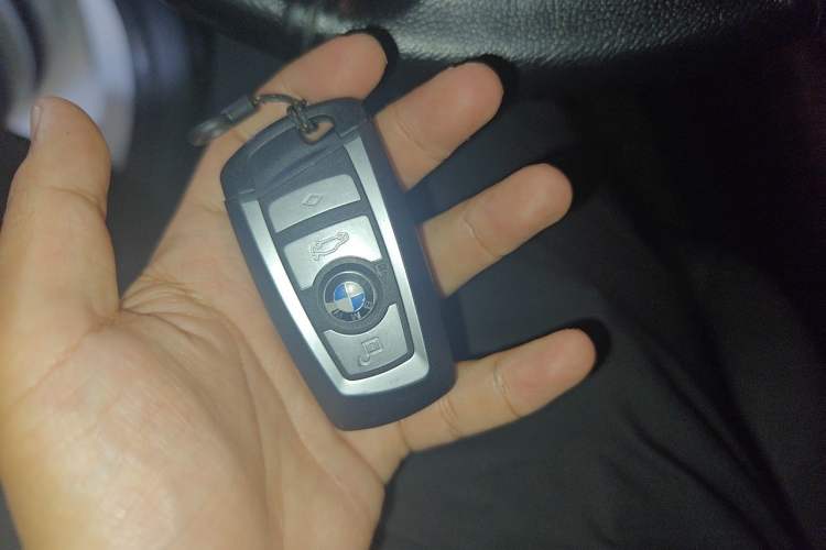 Used BMW X3 2014 xDrive20i Leading Model Vehicle Key