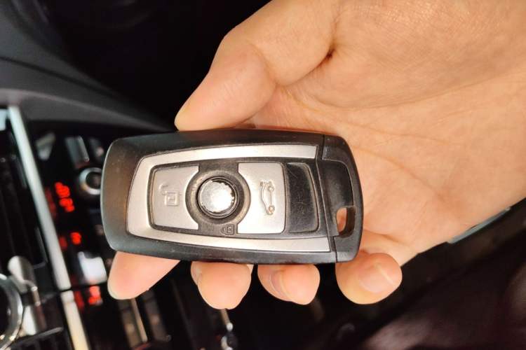 Used BMW X3 2014 xDrive20i X Design Package Vehicle Key