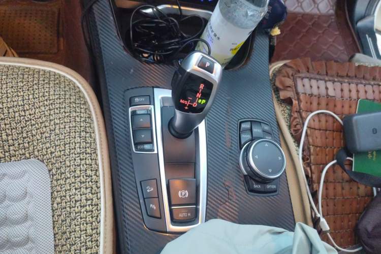 Used BMW X3  Gear Lever
