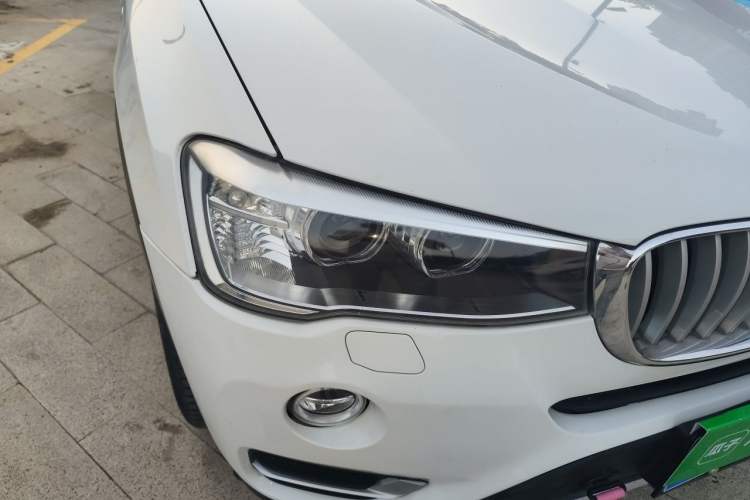 Used BMW X3  Right Front Headlight
