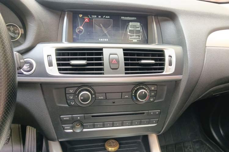 Used BMW X3 2016 sDrive20i Audio And AC Panel