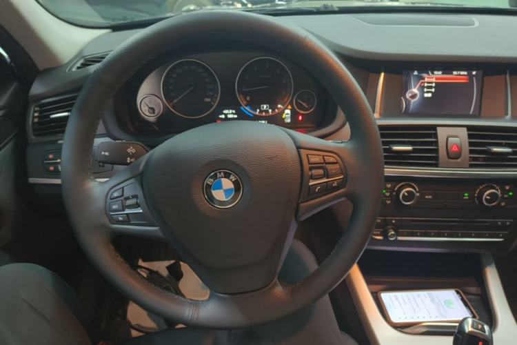 Used BMW X3 2016 sDrive20i Center Console