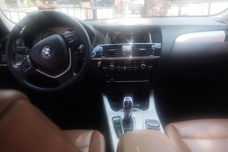 Used BMW X3 2016 sDrive20i Center Console