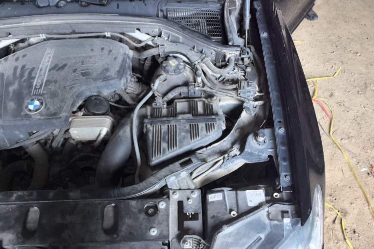 Used BMW X3 2016 xDrive20i M Sport Edition Engine Bay Left