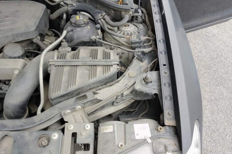 Used BMW X3 2016 sDrive20i Engine Bay Left