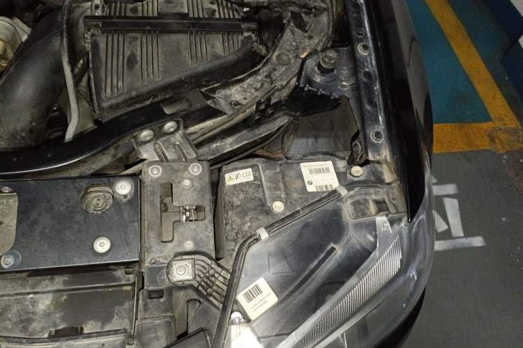 Used BMW X3 2016 sDrive20i Engine Bay Left