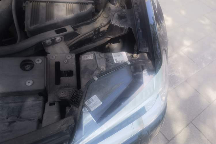 Used BMW X3 2016 sDrive20i Engine Bay Left