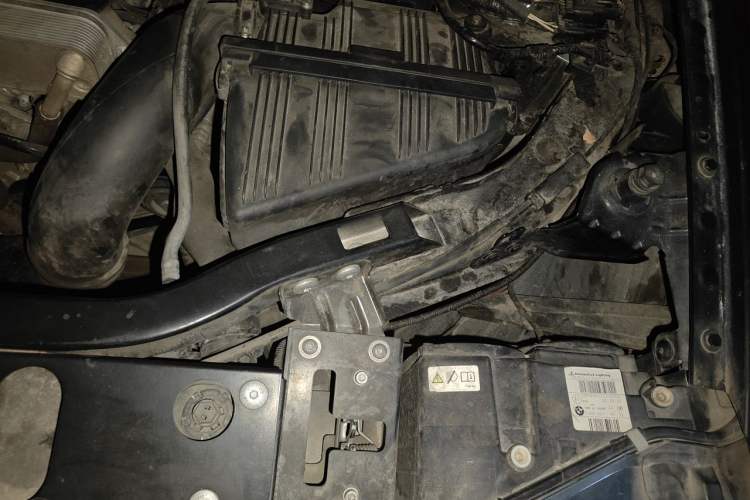 Used BMW X3 2016 sDrive20i Engine Bay Left