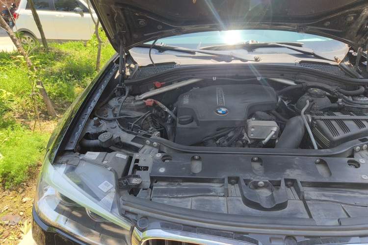 Used BMW X3 2016 sDrive20i Engine Bay Right
