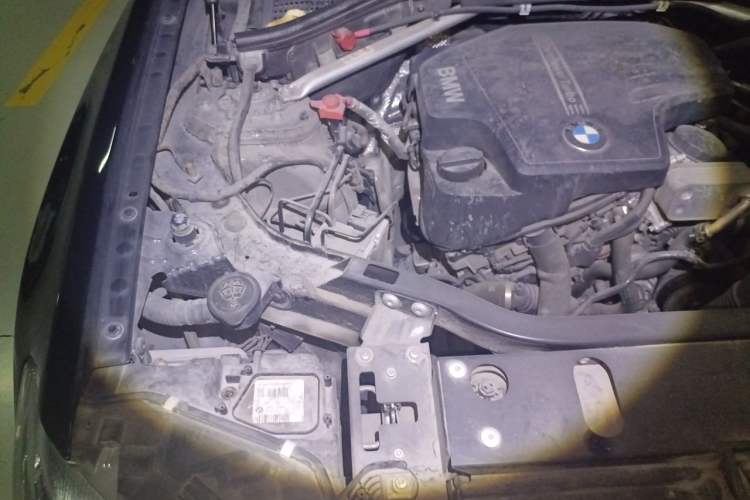 Used BMW X3 2016 xDrive28i M Sport Edition Engine Bay Right