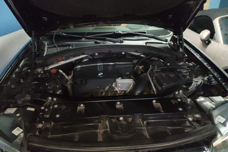 Used BMW X3 2016 xDrive20i M Sport Edition Engine Bay