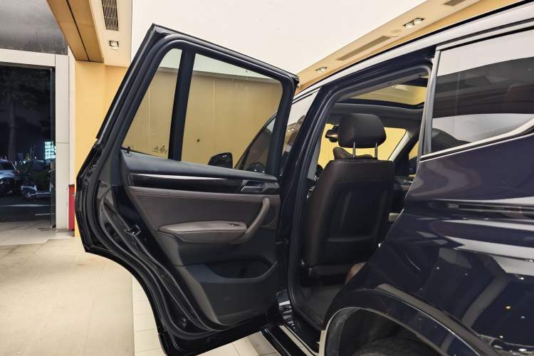Used BMW X3 2016 xDrive20i M Sport Edition Exterior 8