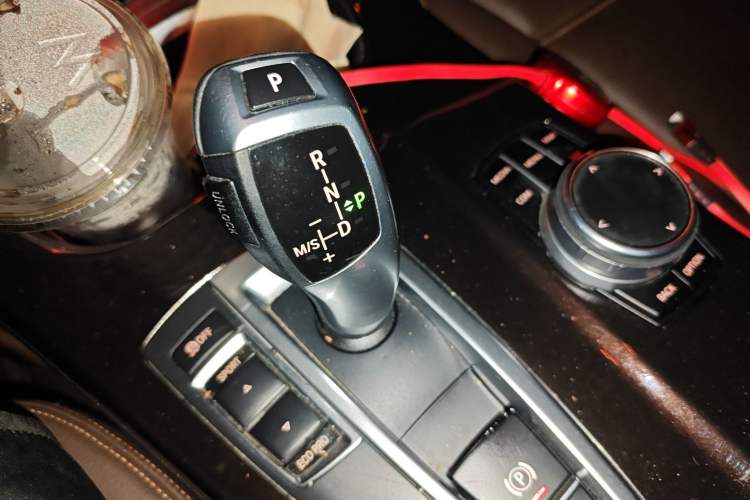 Used BMW X3 2016 xDrive20i M Sport Edition Gear Lever