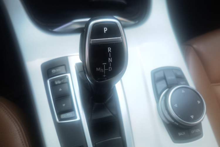 Used BMW X3 2016 sDrive20i Gear Lever