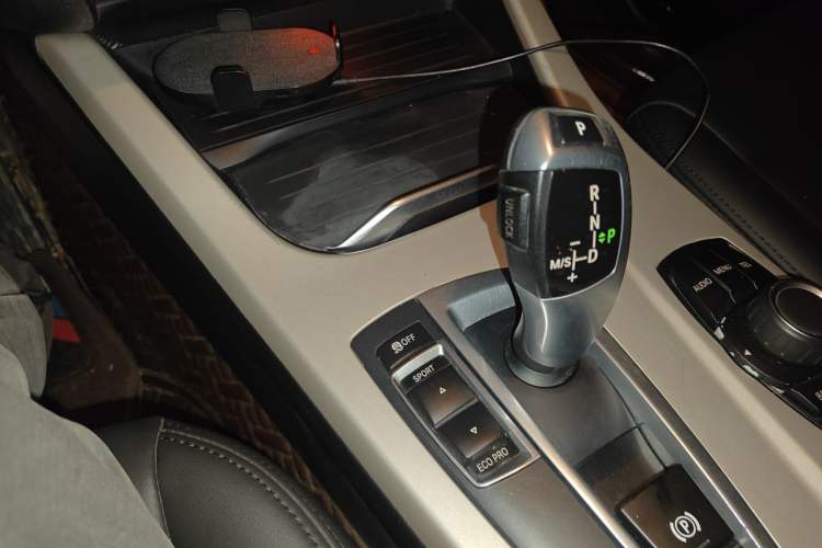 Used BMW X3 2016 sDrive20i Gear Lever